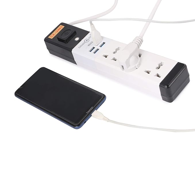 Smart 3 Sockets 4 USB Port